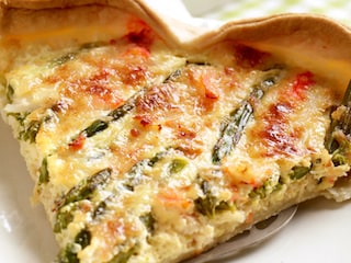 Quiche met groene asperges en krab