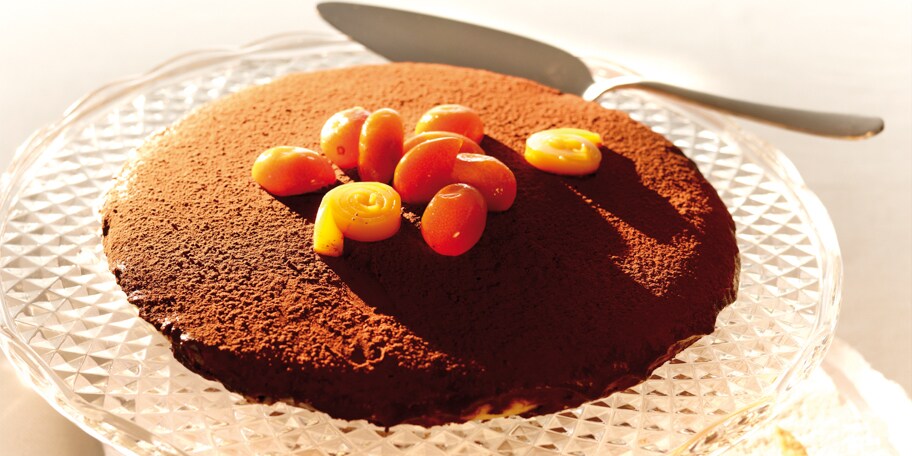 Fijne chocoladetaart met gekonfijte kumquats