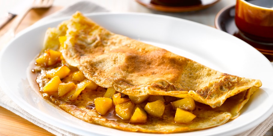 Pannenkoeken met gekarameliseerde appeltjes