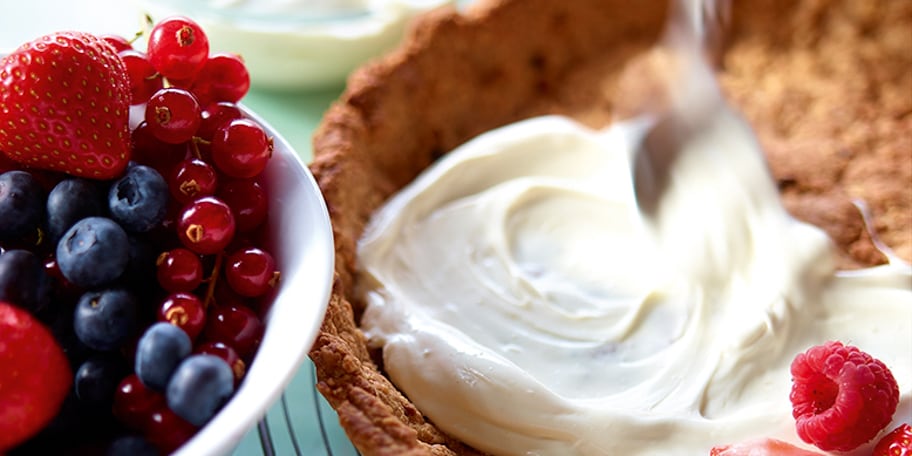 Tarte aux petits beurre et aux fruits rouges