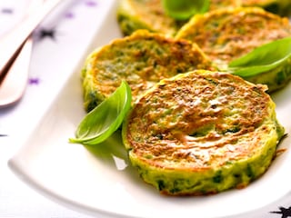 Paillassons de courgettes aux herbes