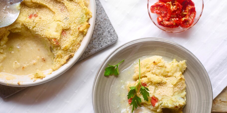 Fish pie met prei en gekonfijte tomaten