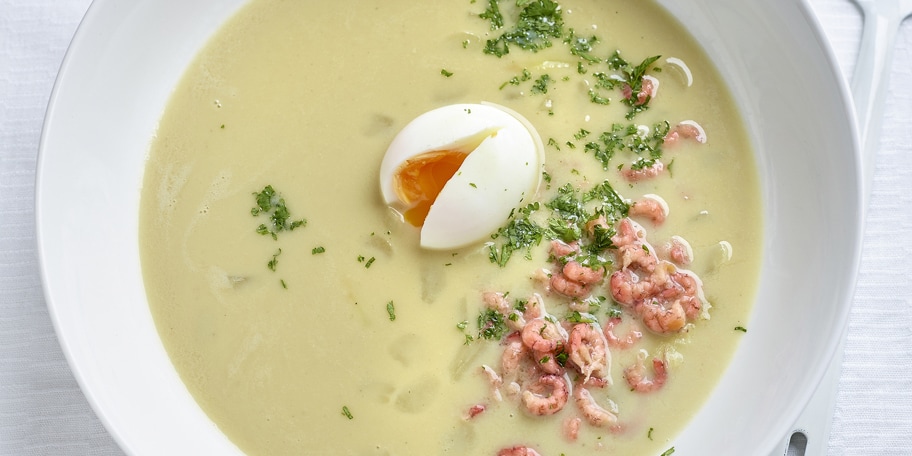 Soupe d'asperges à la flamande