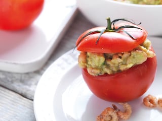 Tomaat-garnaal met guacamole