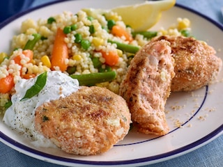 Burgers de saumon et blé aux petits légumes