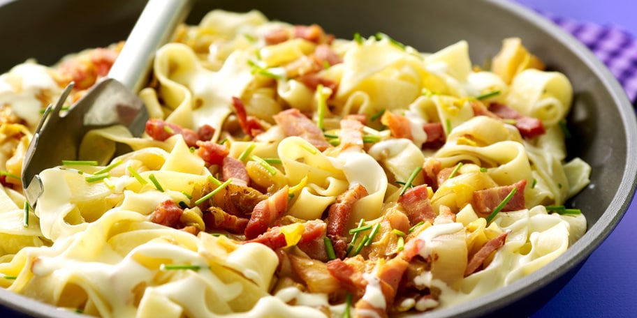 Fettuccine aux chicons et aux lardons