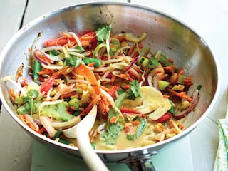 Wok de légumes au curry et coco