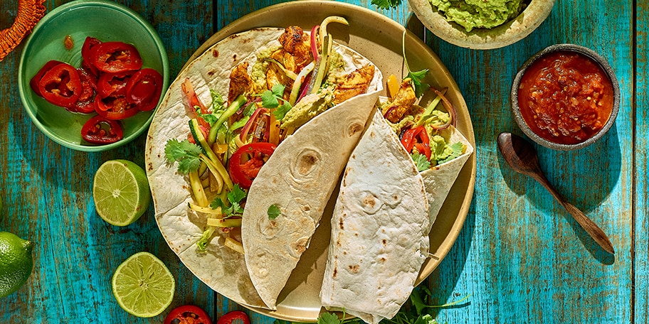 Santa Maria fajita met kip, courgette en paprika