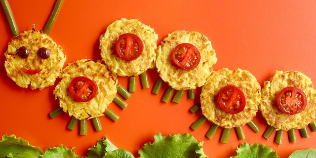 Galettes de panais garnies aux tomates et olives
