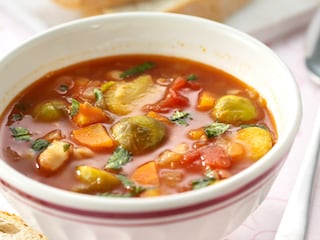 Provençaalse soep met spruitjes