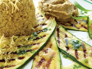 Quinoa met gegrilde courgettes