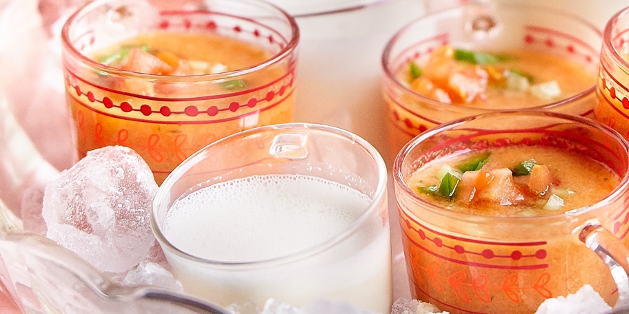 Koude soep met amandel