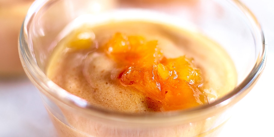 Mousse d'abricots à la camomille