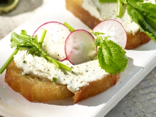 Croûtons de fromage aux fines herbes