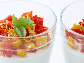 Mousse met geitenkaas en tartaar van gegrilde paprika’s