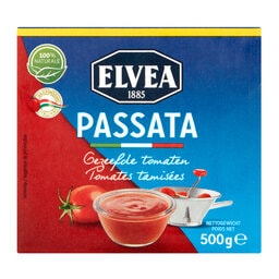 Pulpe et passata de tomates en conserve