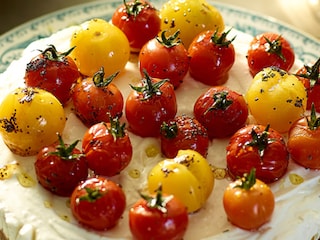 Cheesecake met geitenkaas en gemarineerde tomaten