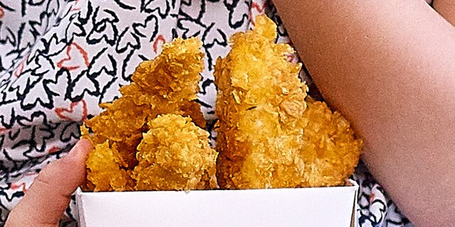 Nuggets de poulet dans une croûte de cornflakes