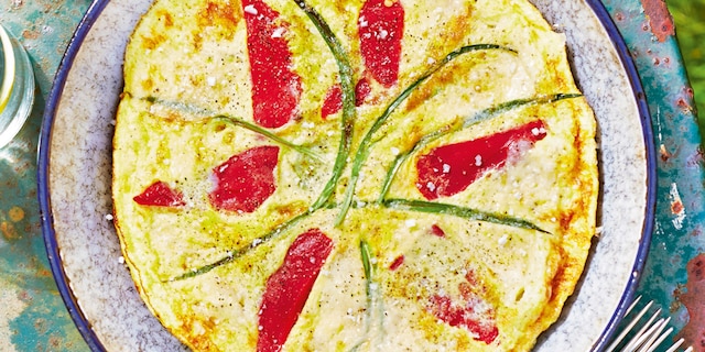 Fritatta met pimientos del piquillo, grof zout en parmezaan