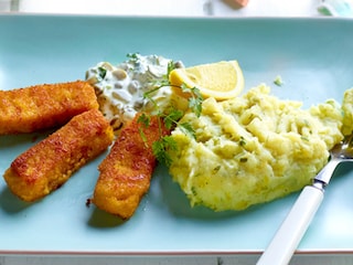 Fish sticks met aardappel-preipuree en tartaarsaus