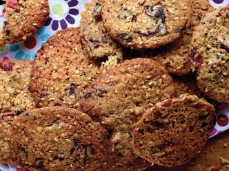 Cookies met pure chocolade cranberries en lijnzaadjes