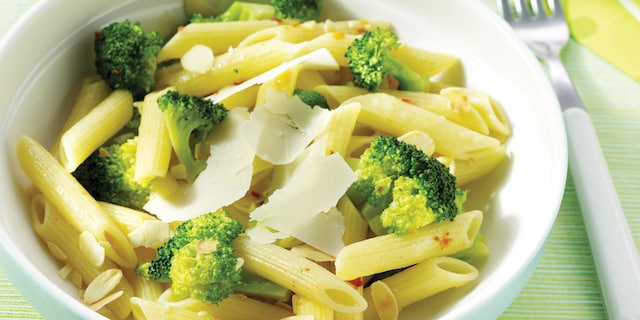 Penne met broccoli en pecorino