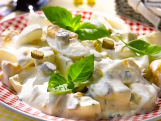 Salade d’œufs durs à la crème