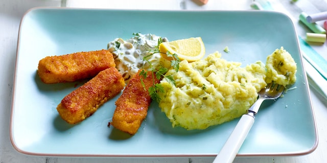 Fish sticks met aardappel-preipuree en tartaarsaus