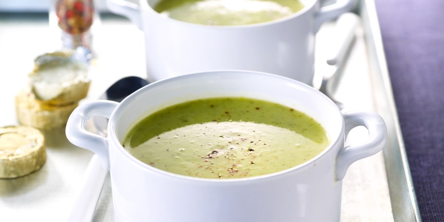 Velouté de courgettes au roquefort