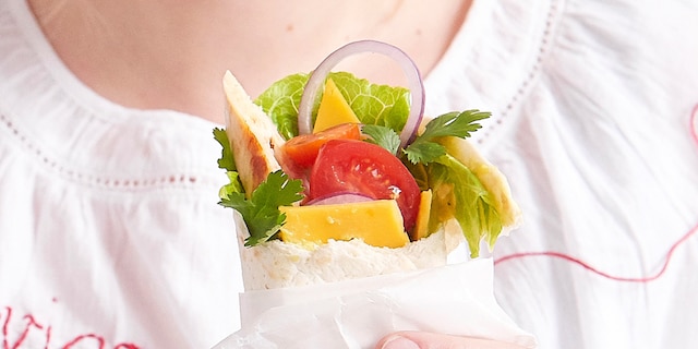 Wrap met kip, cheddar en guacamole