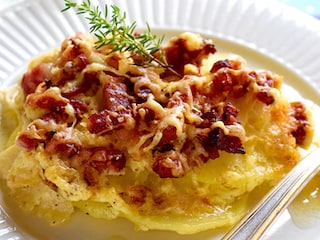 Gratin de céleri rave, pommes de terre et lardons