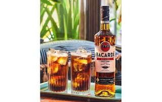Bacardi | Rhum | Bruin | Spiced | 35% ALC. 