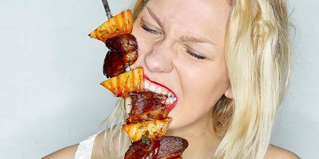 Brochettes van meloen en eend