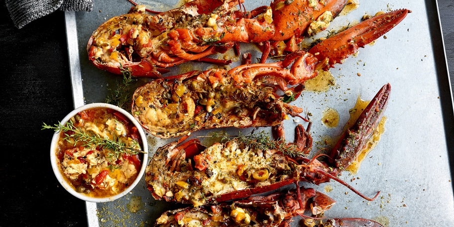 Homard grillé et beurre aux herbes italiennes