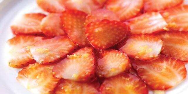 Carpaccio de fraises au gingembre