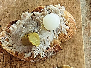 Kerstrillettes op brood