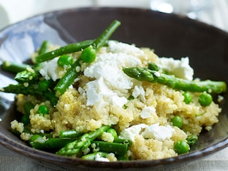 Risotto de quinoa aux légumes printaniers