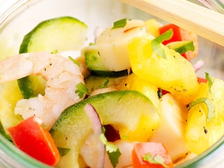 Garnalensalade met ananas en palmharten