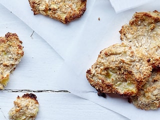 Biscuit de flocons d'avoine, banane et noix de coco