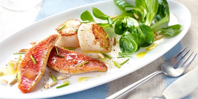 Salade marine de mâche et de rougets