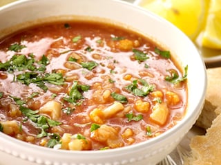 Soupe épicée au chou-fleur