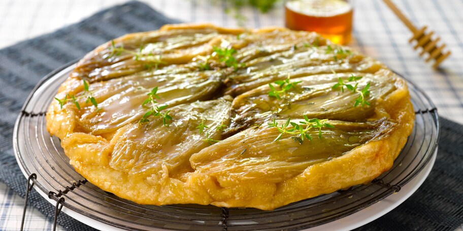 Tatin de chicons au chèvre et au miel