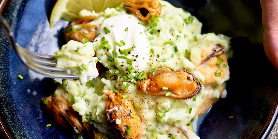 Stoemp aux moules, oignons grelots et crème épaisse