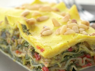 Lasagne fraîche aux épinards et sauce safranée au fenouil