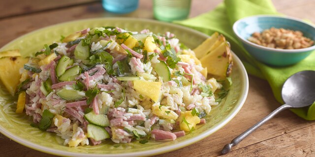 Rijstsalade met ham en ananas