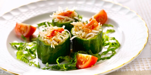 Petits farcis de concombre au crabe