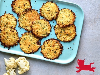 Parmesan crisps au chou-fleur