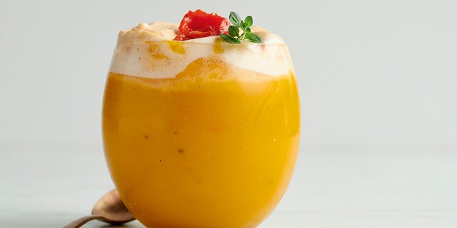 Soupe de potimarron à la crème de piment