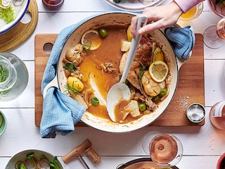 Stoofpotje van Mechelse koekoek met olijven en citroen