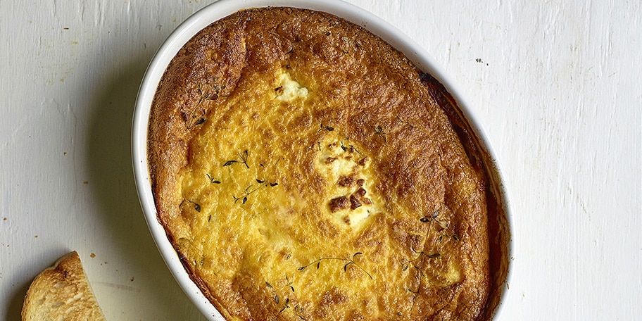 Clafoutis à la plie, au chou-fleur et au chèvre frais